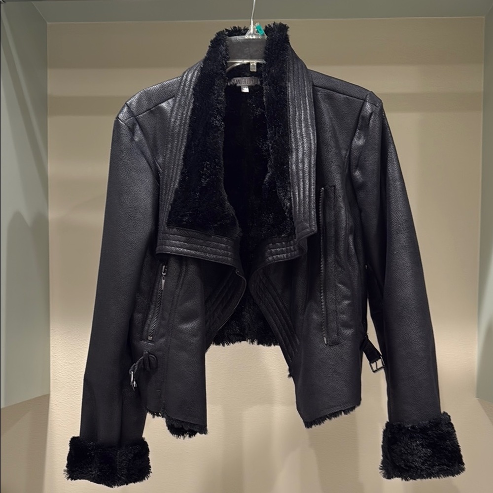 Jennifer Lopez Black Leather Moto Jacket with Fur Trim